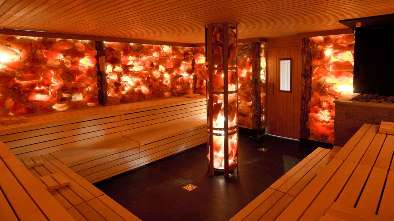 Zoutsteen sauna bij Elysium